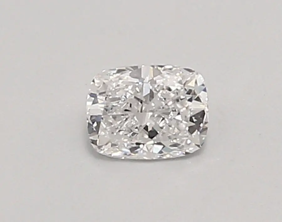 0.33ct D VVS2 Cushion (IGI)