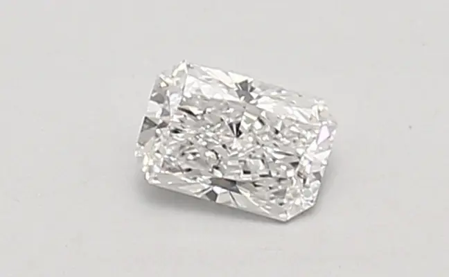 0.31ct D VVS2 Radiant (IGI)