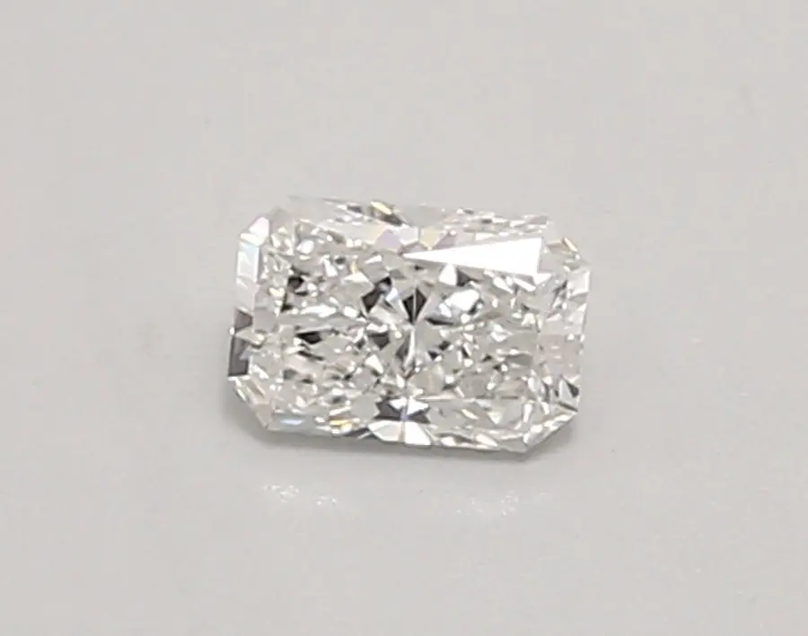 0.31ct D IF Radiant (IGI)