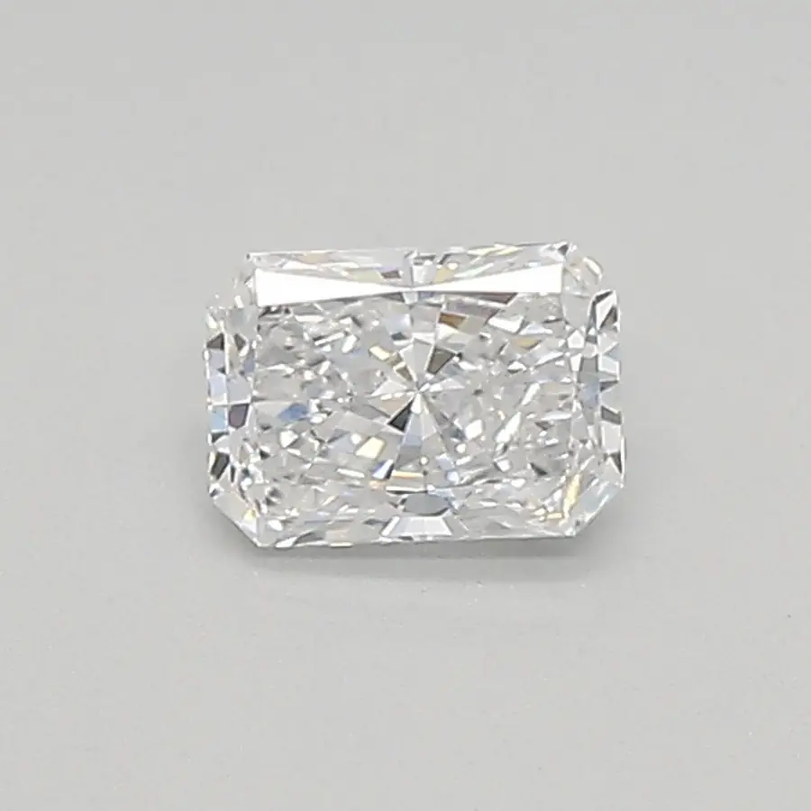 0.31ct E VVS2 Radiant (IGI)