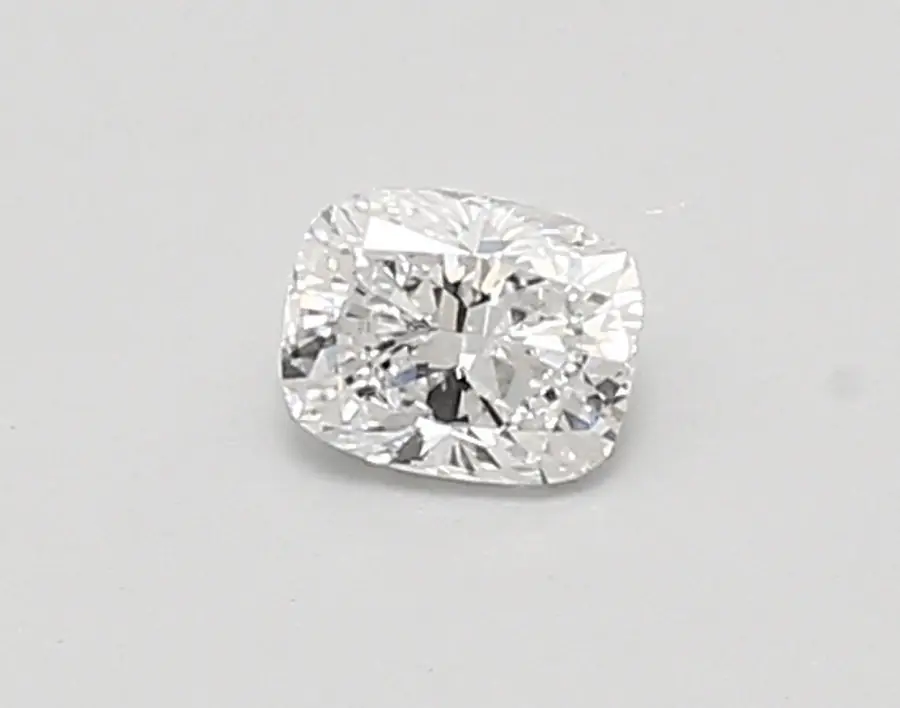 0.31ct D VVS2 Cushion (IGI)