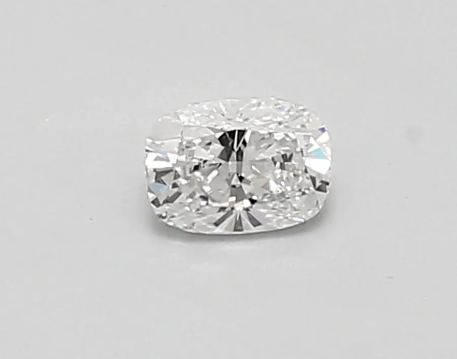 0.31ct D VVS2 Cushion (IGI)