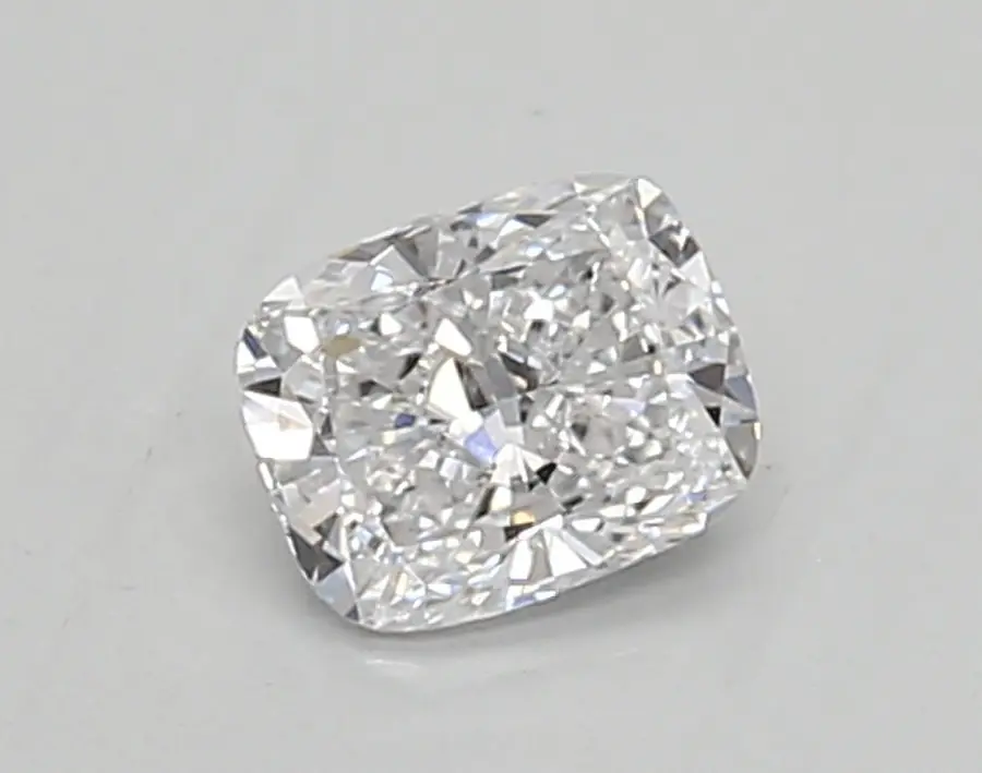 0.30ct D VVS2 Cushion (IGI)