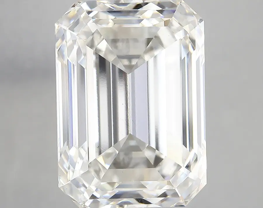 18.66ct F VS1 Emerald (IGI)