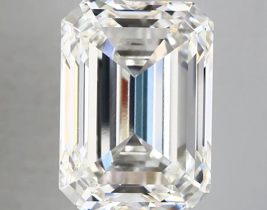 17.04ct G VS2 Emerald (IGI)