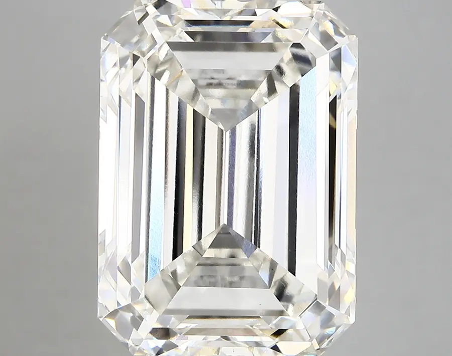 15.05ct H VS1 Emerald (IGI)
