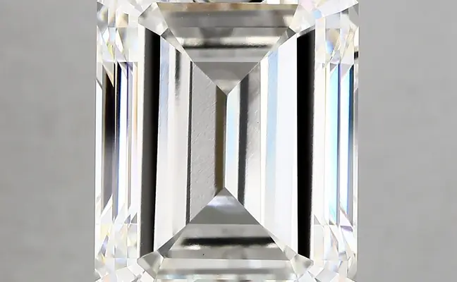 15.00ct G VS1 Emerald (IGI)