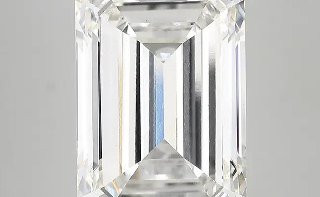 12.01ct G VS2 Emerald (IGI)
