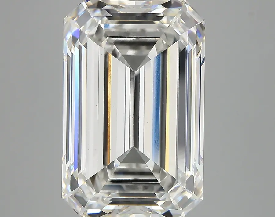 10.07ct F VS1 Emerald (IGI)