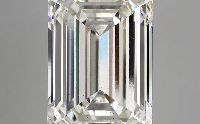 9.06ct H VS1 Emerald (IGI)
