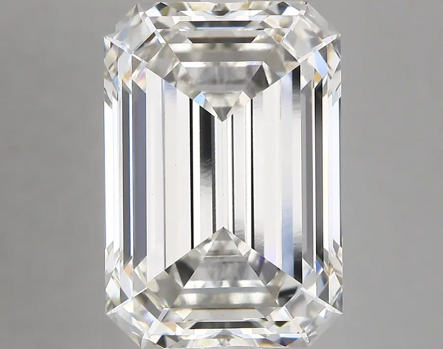 9.04ct H VS1 Emerald (IGI)