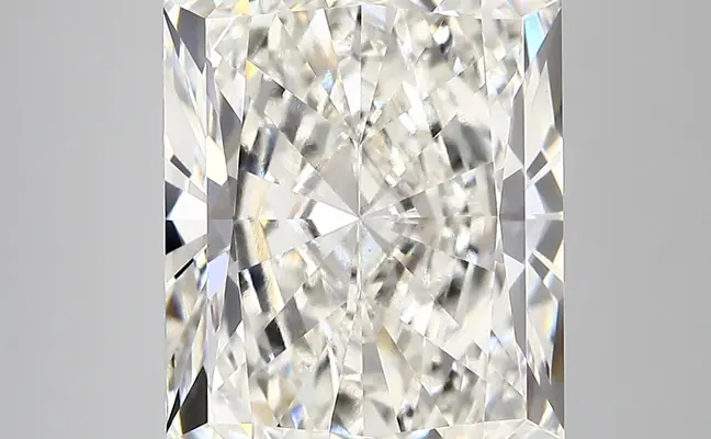 8.08ct G VVS2 Radiant (IGI)