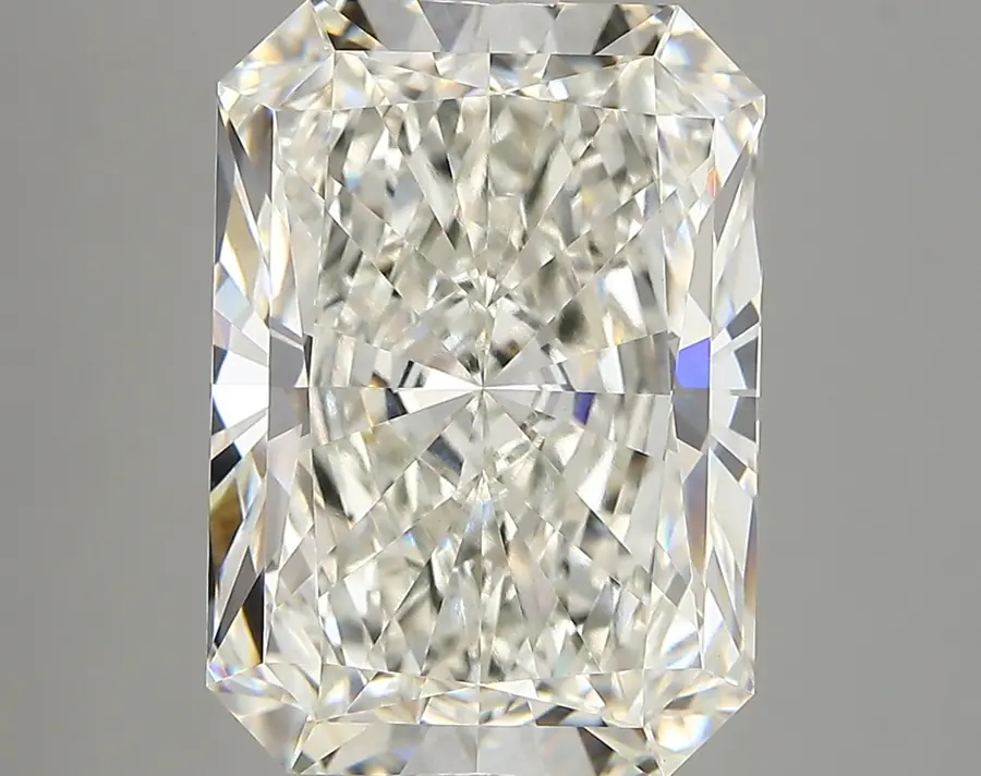 7.38ct G VVS2 Radiant (IGI)