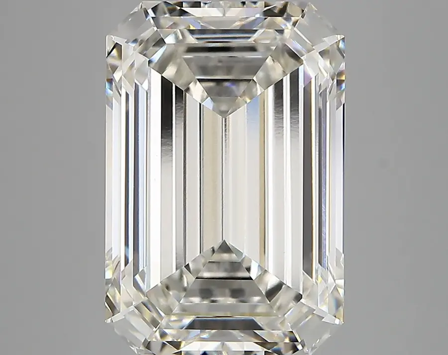 7.34ct G VVS2 Emerald (IGI)
