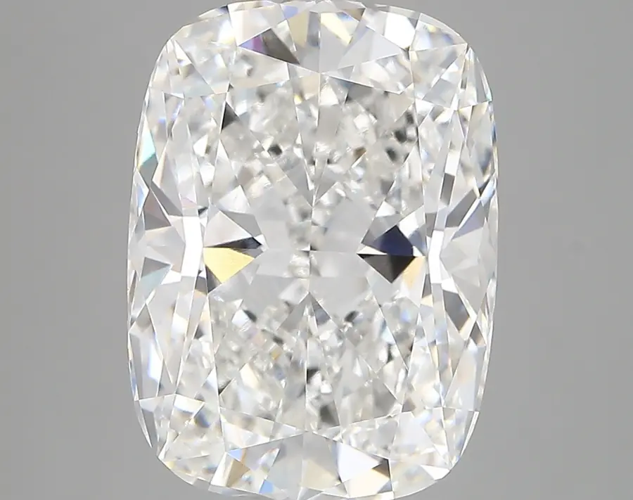 7.15ct E VVS2 Cushion (IGI)