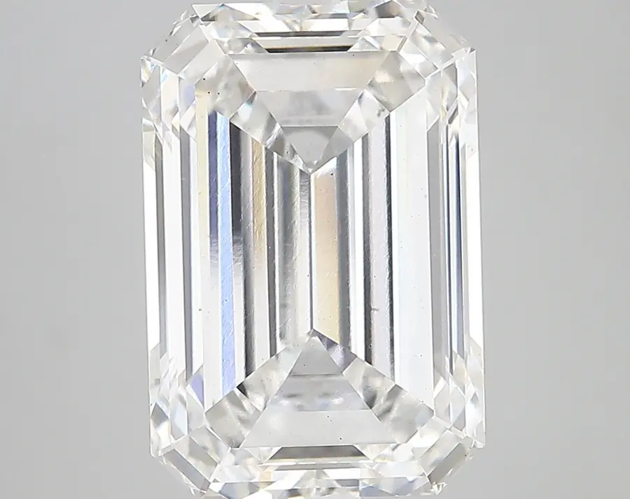 7.13ct G VS1 Emerald (IGI)