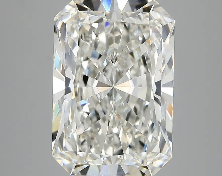 7.13ct F VVS2 Radiant (IGI)