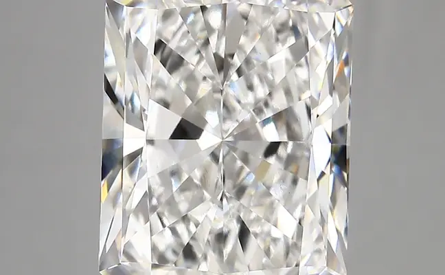 7.10ct D VVS2 Radiant (IGI)