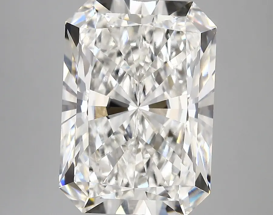 7.07ct E VVS2 Radiant (IGI)