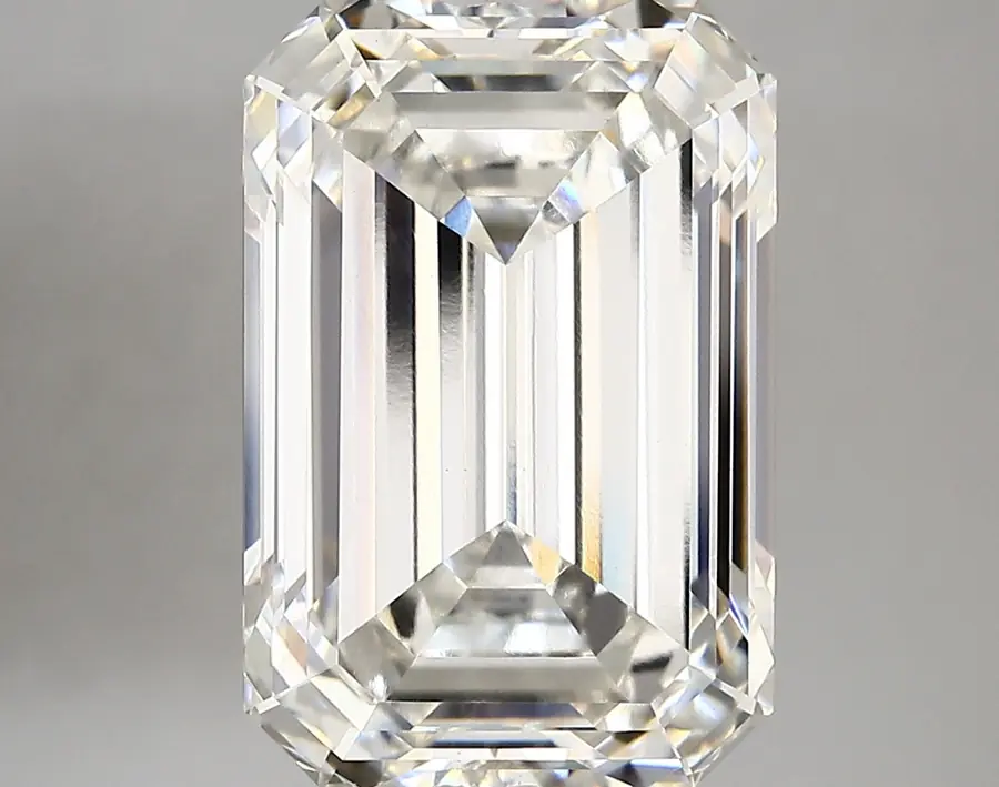 7.03ct G VS1 Emerald (IGI)