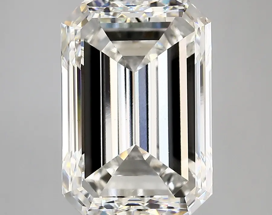 7.01ct F VS1 Emerald (IGI)