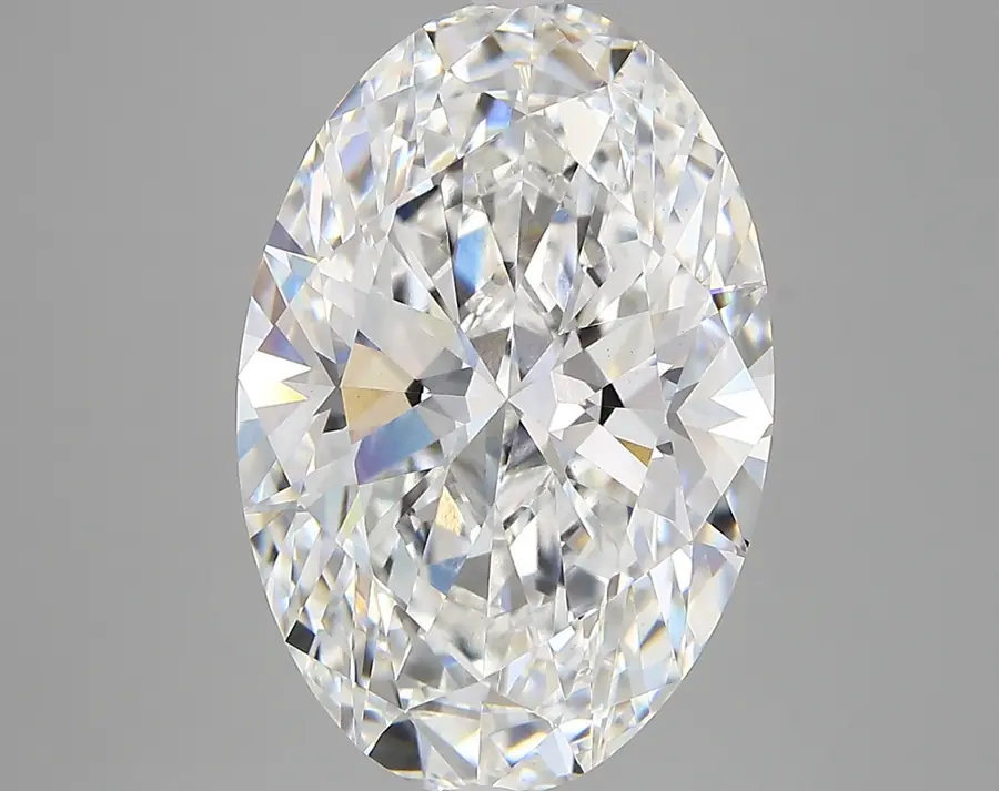 6.85ct E VVS2 Oval (IGI)