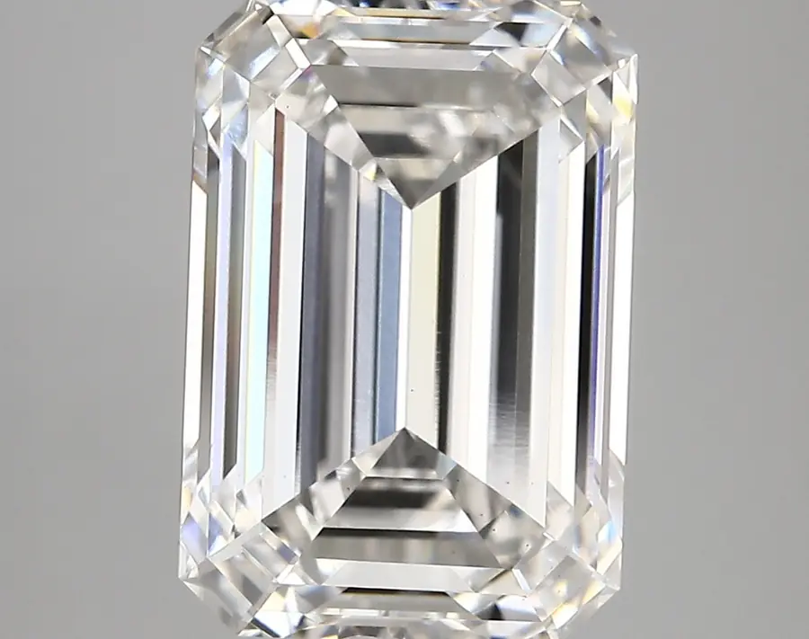 6.80ct F VS1 Emerald (IGI)