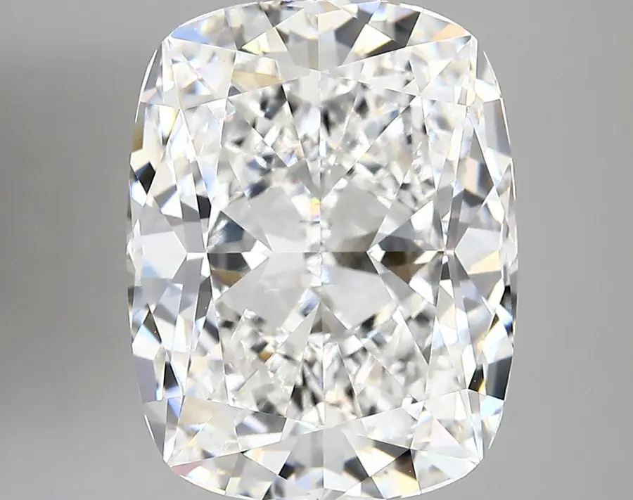 6.76ct F VVS2 Cushion (IGI)