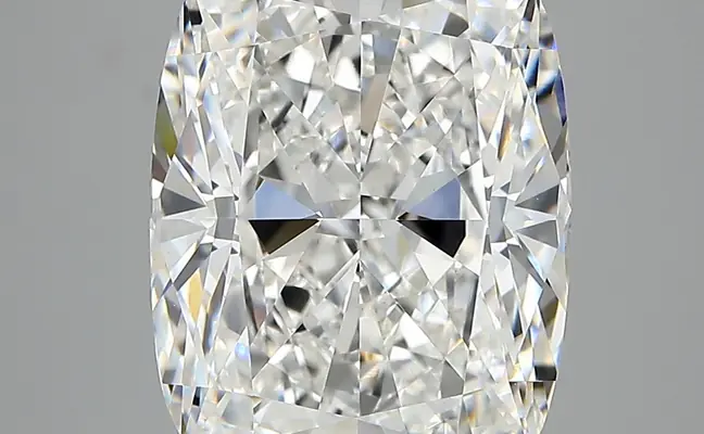 6.72ct E VVS2 Cushion (IGI)