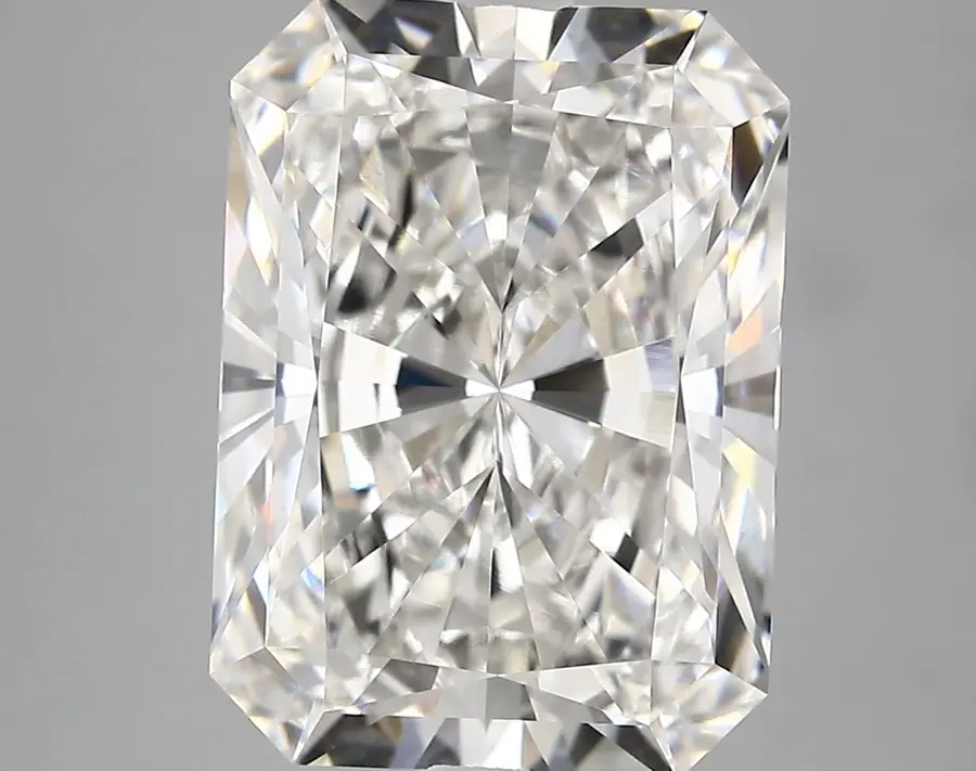 6.71ct F VVS1 Radiant (IGI)