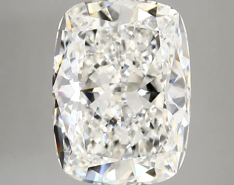 6.60ct F VVS2 Cushion (IGI)