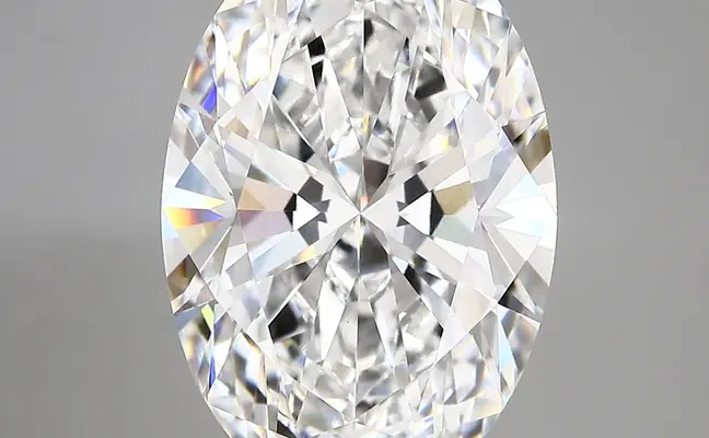 6.45ct E VVS2 Oval (IGI)