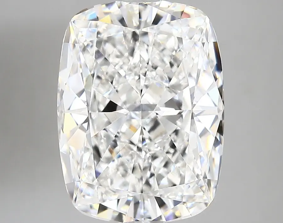 6.39ct E VVS2 Cushion (IGI)