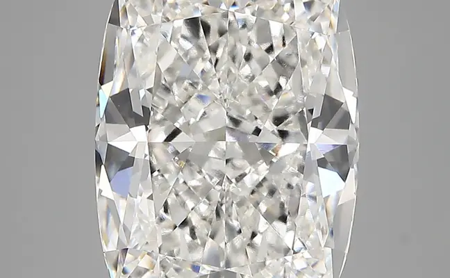 6.39ct E VVS2 Cushion (IGI)