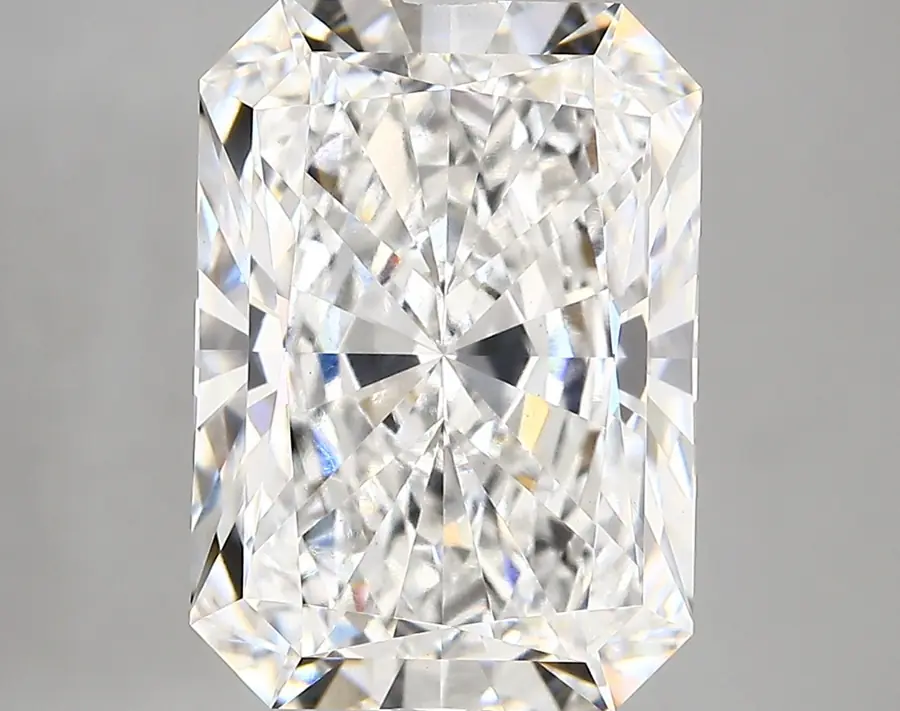 6.38ct E VVS2 Radiant (IGI)