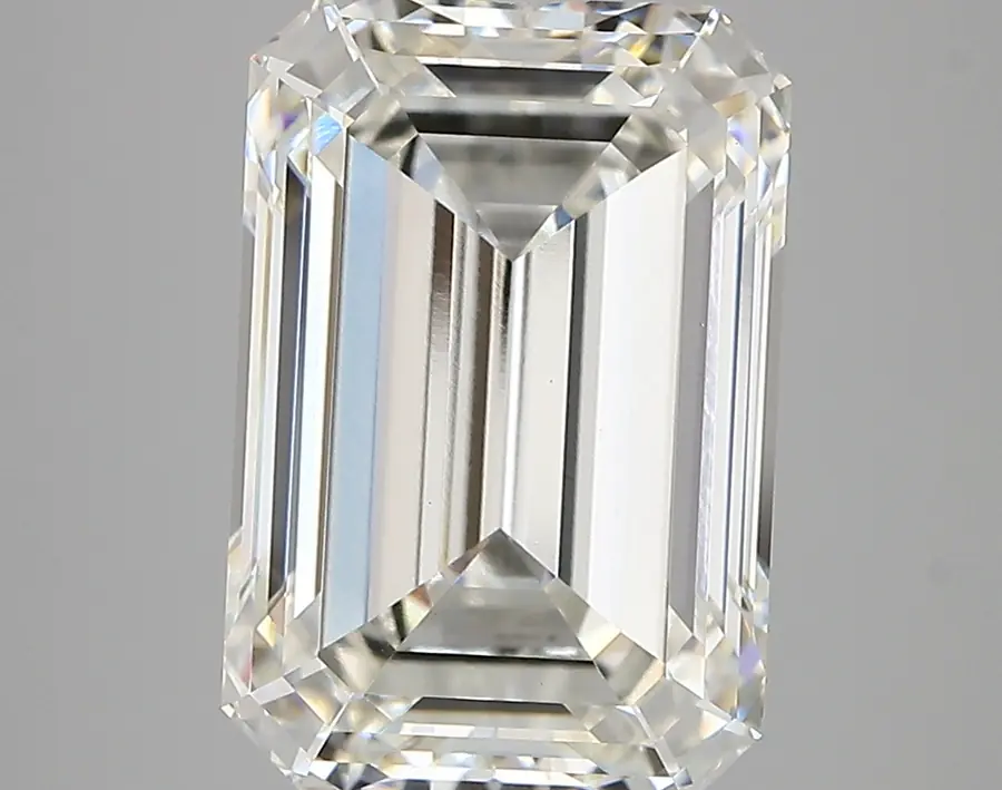 6.31ct G VVS2 Emerald (IGI)