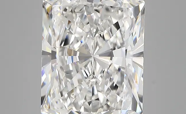 6.29ct E VVS2 Radiant (IGI)
