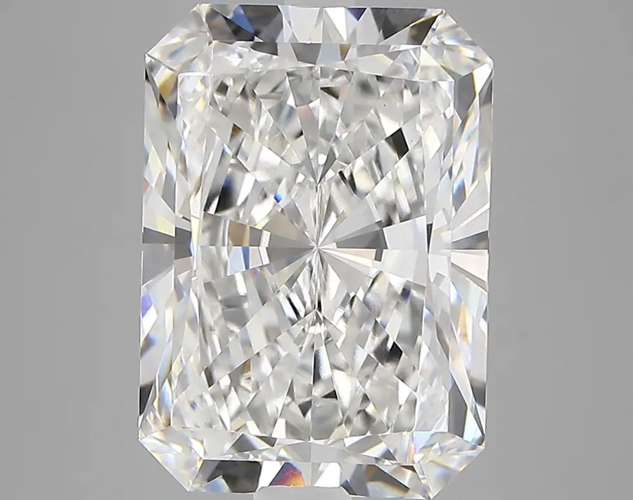 6.29ct E VVS2 Radiant (IGI)