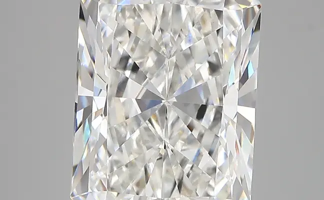6.27ct F VVS2 Radiant (IGI)