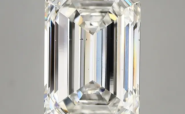 6.26ct G VS1 Emerald (IGI)