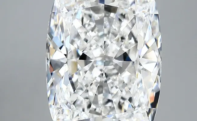 6.26ct E VVS2 Cushion (IGI)