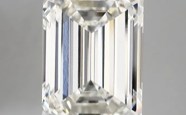 6.26ct G VS1 Emerald (IGI)
