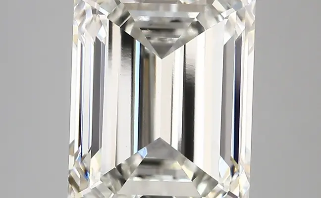 6.22ct F VVS2 Emerald (IGI)