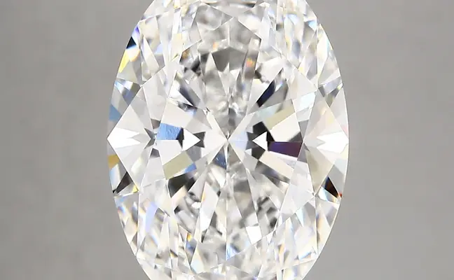 6.20ct E VVS2 Oval (IGI)