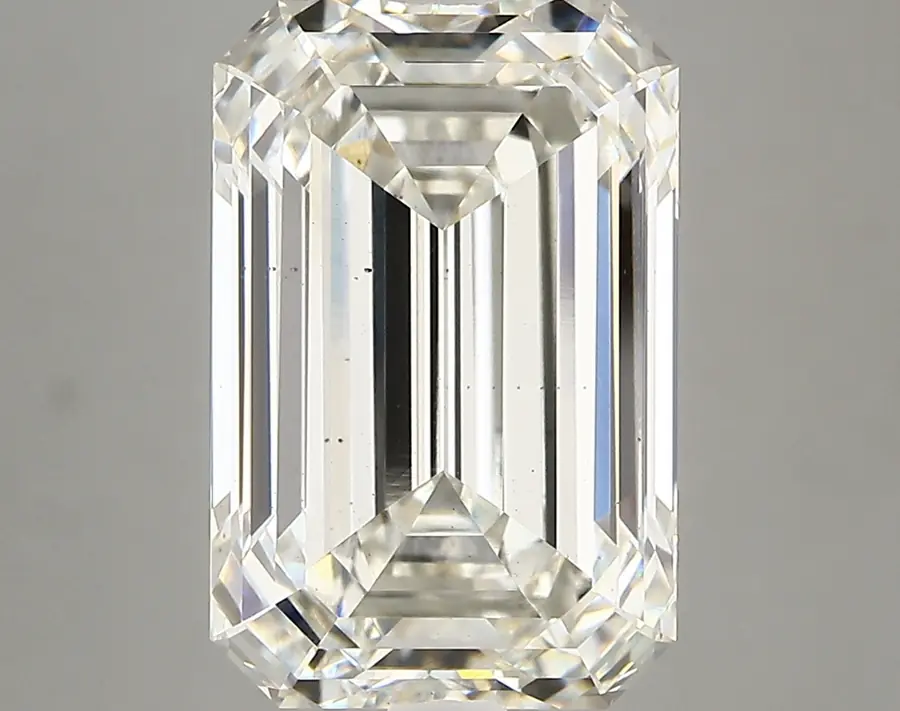 6.19ct H VS2 Emerald (IGI)