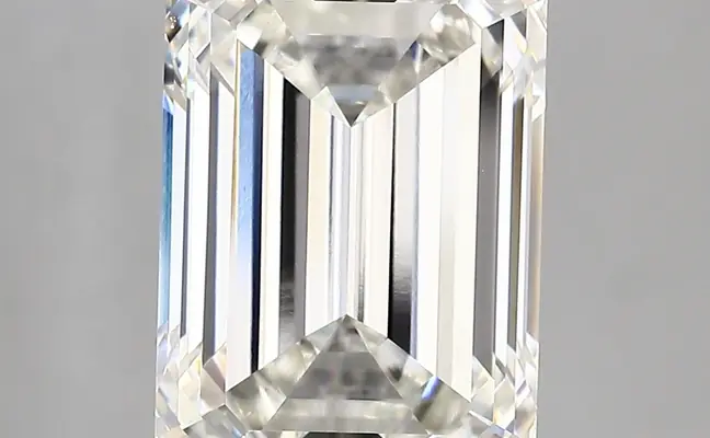 6.17ct G VVS2 Emerald (IGI)