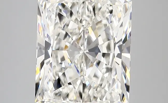 6.16ct F VVS2 Radiant (IGI)