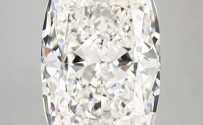 6.15ct E VS1 Cushion (IGI)