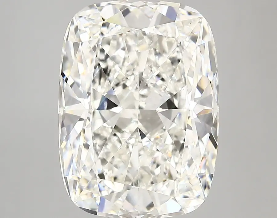 6.13ct F VVS2 Cushion (IGI)