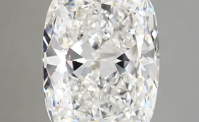 6.12ct E VVS2 Cushion (IGI)